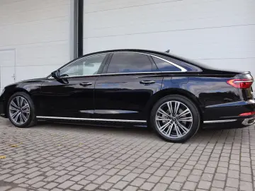 Audi A8 60 TFSIe CHROMPAKET