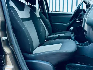 DACIA DUSTER   FAB 12-2016   1.5 DIESEL 110CP