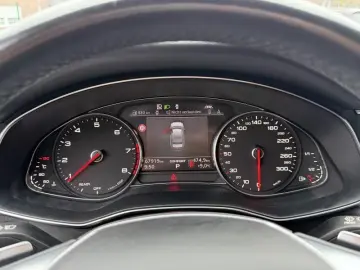 Audi A6 45 TFSI quattro S tronic design