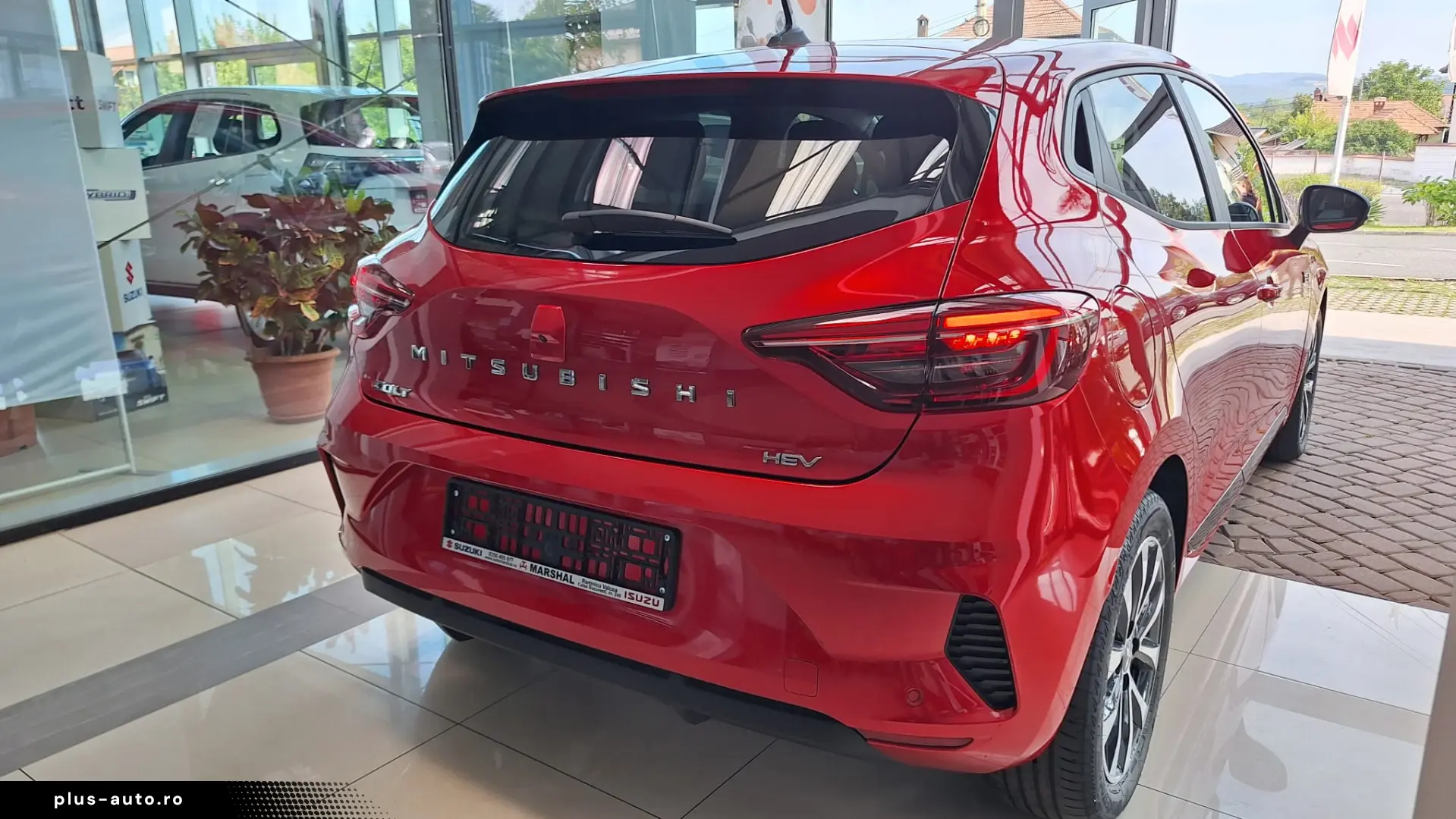 Mitsubishi Colt 1.6L HEV AT Invite StyleCold