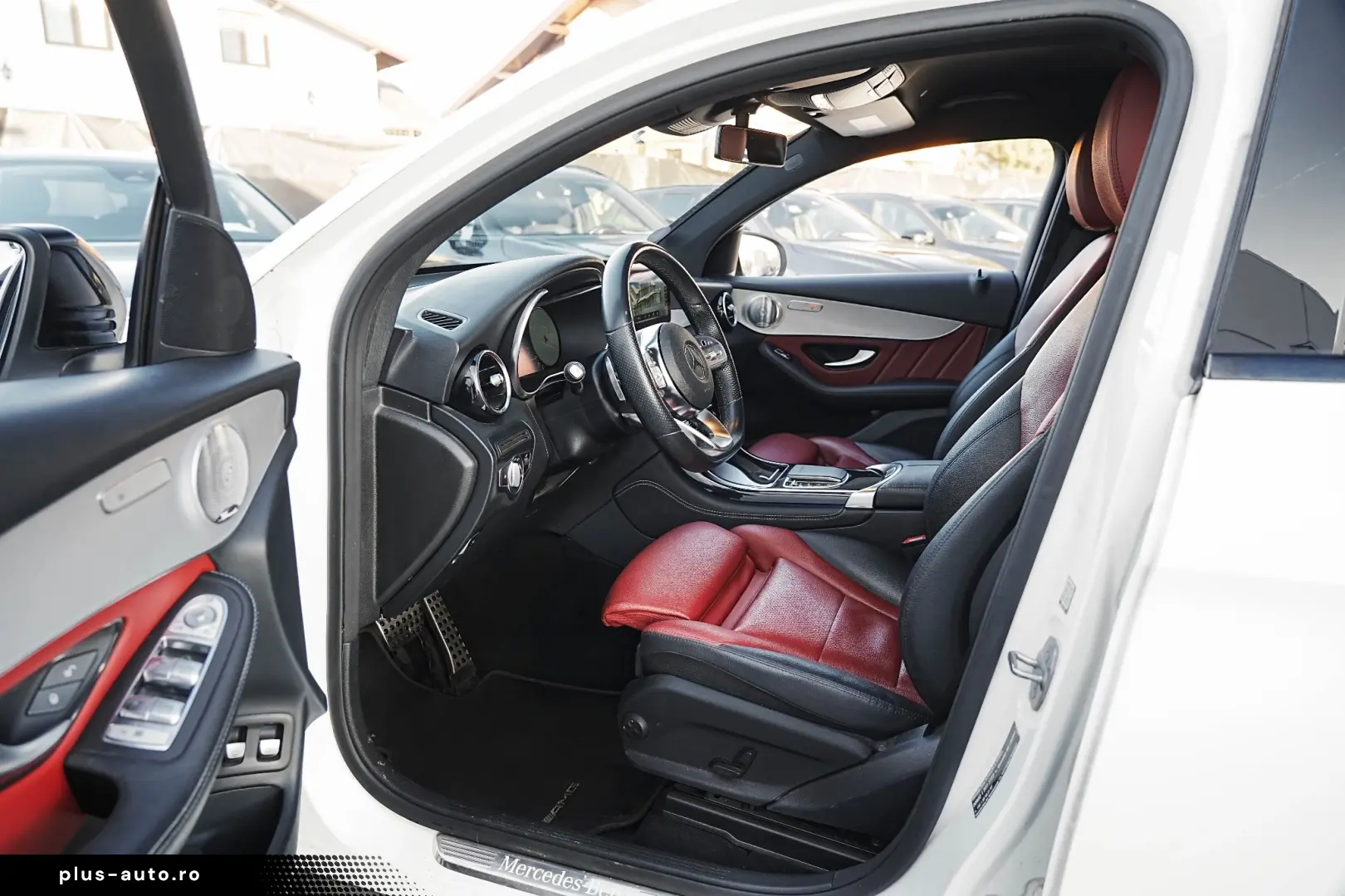 Mercedes-Benz GLC Coupe 300 4Matic 9G-TRONIC AMG Line