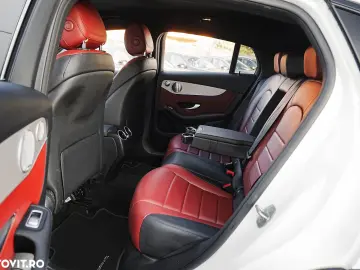 Mercedes-Benz GLC Coupe 300 4Matic 9G-TRONIC AMG Line