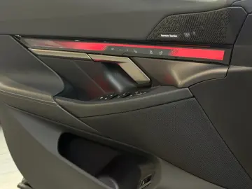 BMW 550 e xDrive Pano H&K Sitzbelüftung