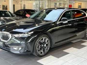 BMW 550 e xDrive Pano H&K Sitzbelüftung