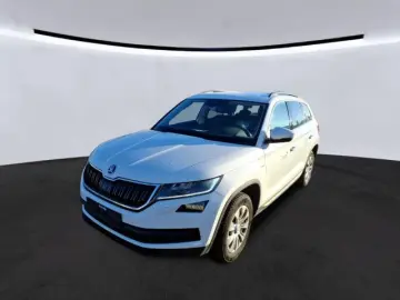 SKODA Kodiaq 2.0 TDI Clever DSG 7-Sitzer AHK Navi LED