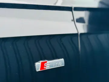 Audi Q7 S’Line QUATTRO 7 Locuri TVA INCLUS SI DEDUCTIBIL