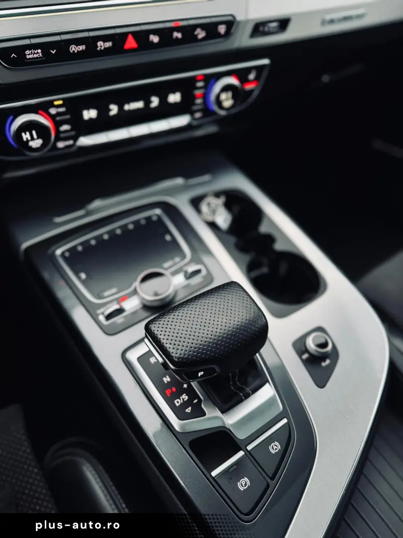 Audi Q7 S’Line QUATTRO 7 Locuri TVA INCLUS SI DEDUCTIBIL