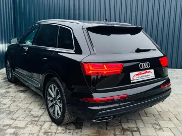 Audi Q7 S’Line QUATTRO 7 Locuri TVA INCLUS SI DEDUCTIBIL
