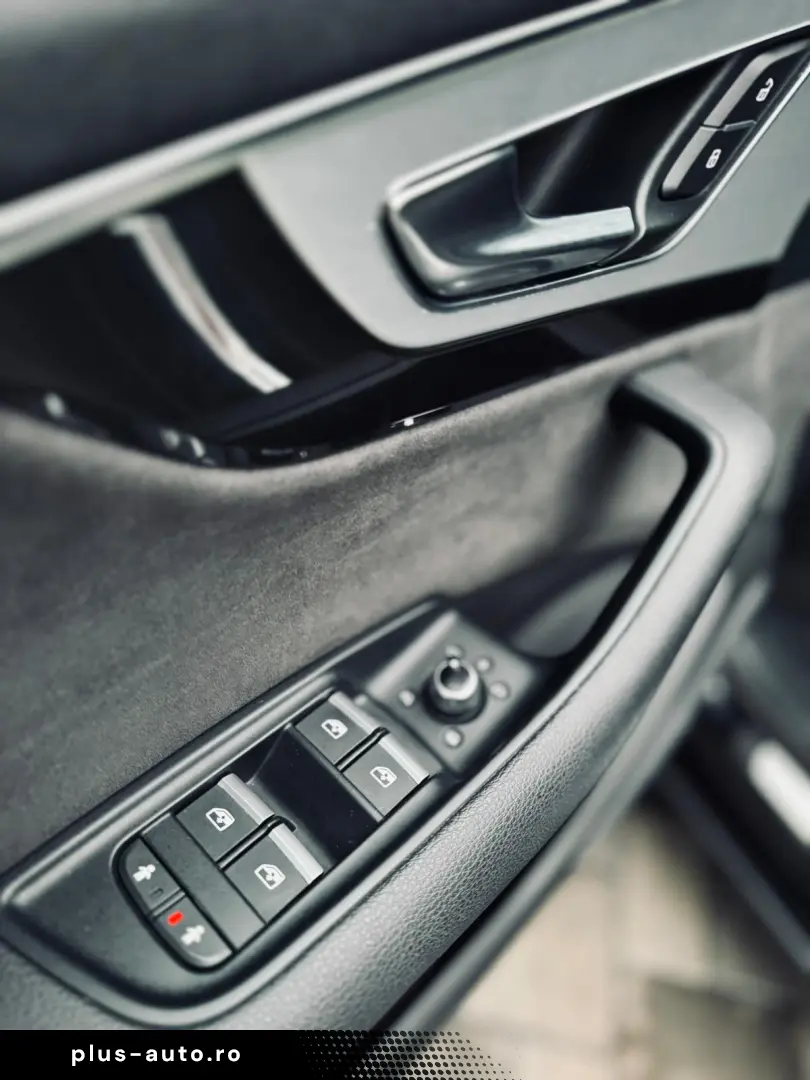 Audi Q7 S’Line QUATTRO 7 Locuri TVA INCLUS SI DEDUCTIBIL