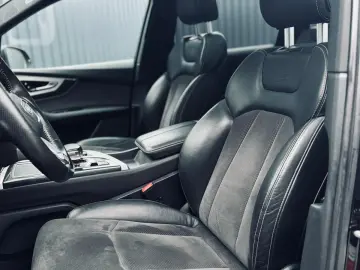 Audi Q7 S’Line QUATTRO 7 Locuri TVA INCLUS SI DEDUCTIBIL