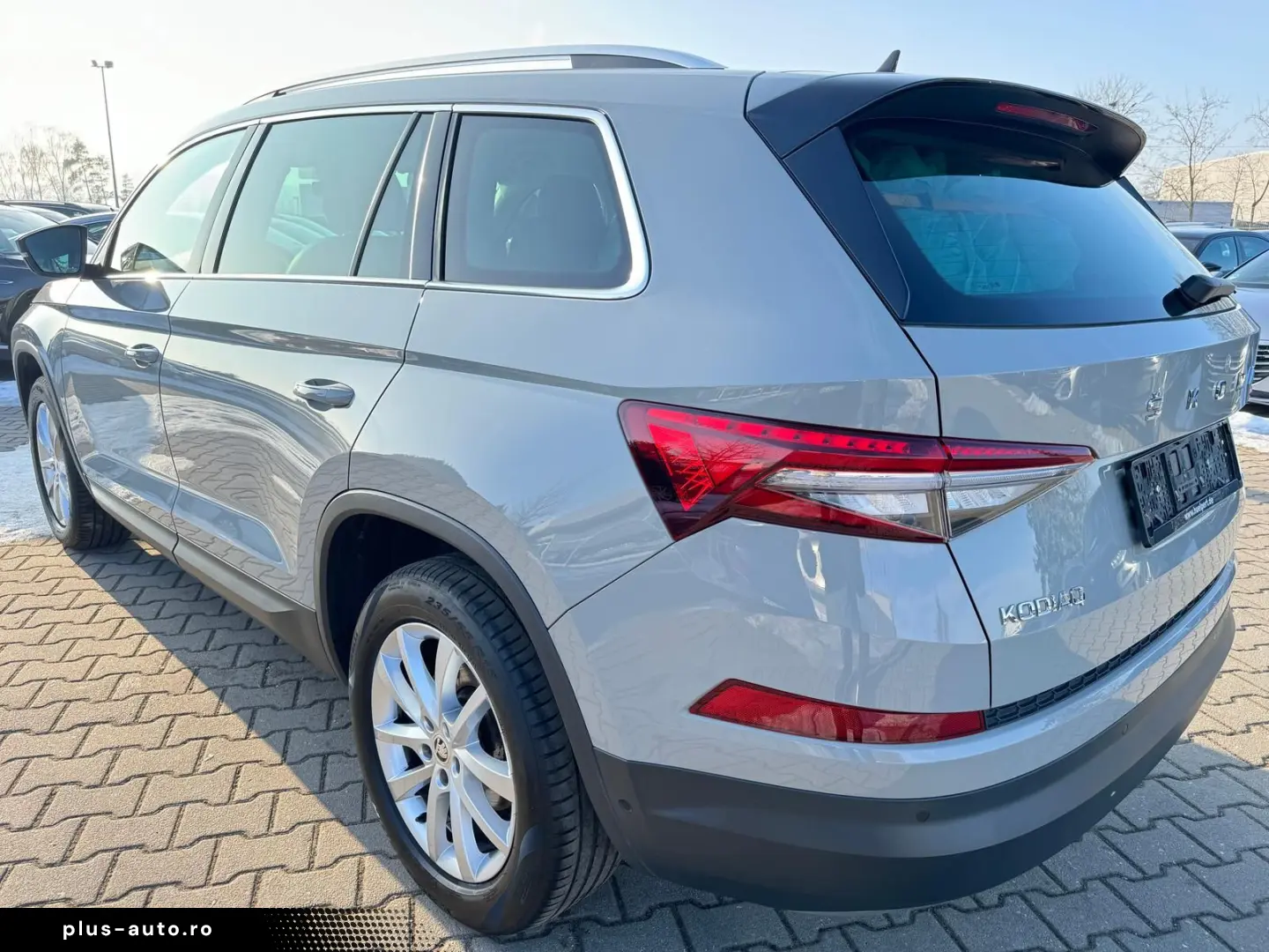 SKODA Kodiaq 2.0 Style 4x4 Leder 7Sitze Navi StHeizung
