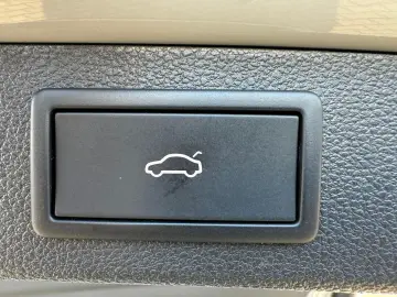 SKODA Kodiaq 2.0 Style 4x4 Leder 7Sitze Navi StHeizung