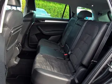 SKODA Kodiaq Ambition 2.0 TDI DSG 7-Sitzer ACC MATRIX