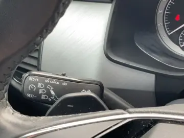 SKODA Kodiaq Ambition 2.0 TDI Leder LED 7-Sitze SHZ Ke