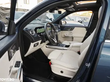 Mercedes-Benz GLB 200 7G-DCT Style