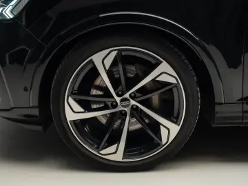 Audi Q7 55 TFSI quattro Tiptronic MHEV S Line