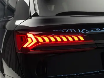 Audi Q7 55 TFSI quattro Tiptronic MHEV S Line