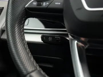 Audi Q7 55 TFSI quattro Tiptronic MHEV S Line