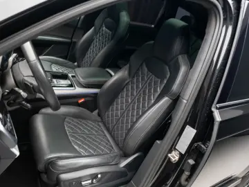 Audi Q7 55 TFSI quattro Tiptronic MHEV S Line