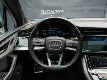 Audi Q7 55 TFSI quattro Tiptronic MHEV S Line