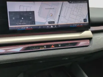 BMW 550 e xDrive Limousine M Sport AHK