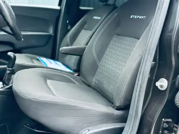 Dacia Lodgy Stepway 7 Locuri  1.5 DIESEL