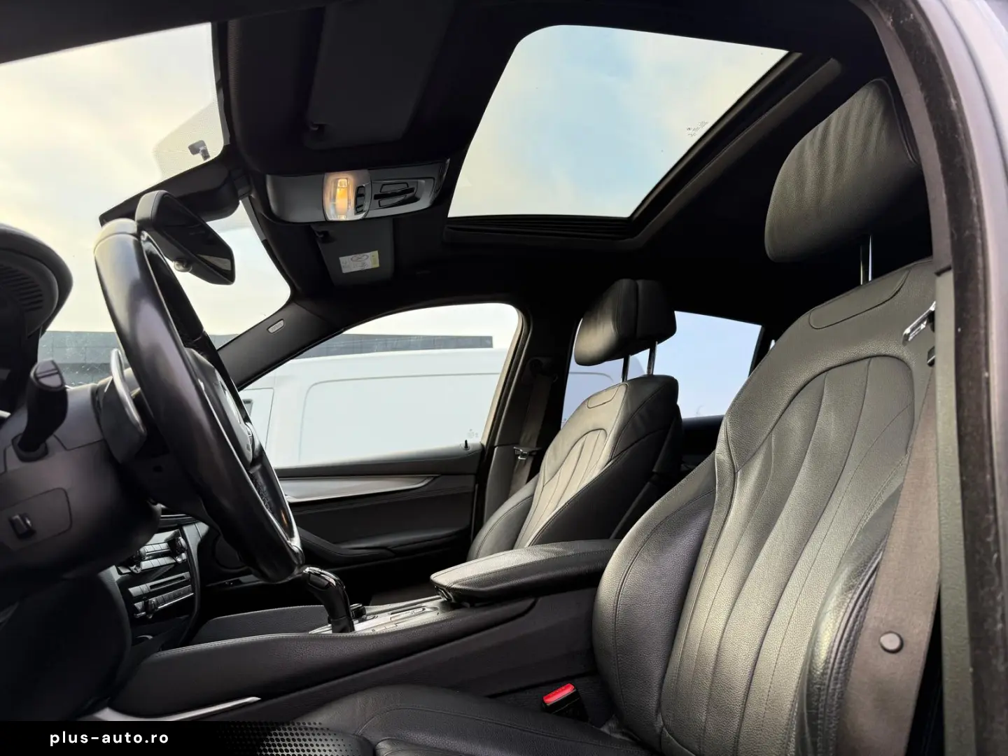 BMW X6 4.0  313 CP Mpachet