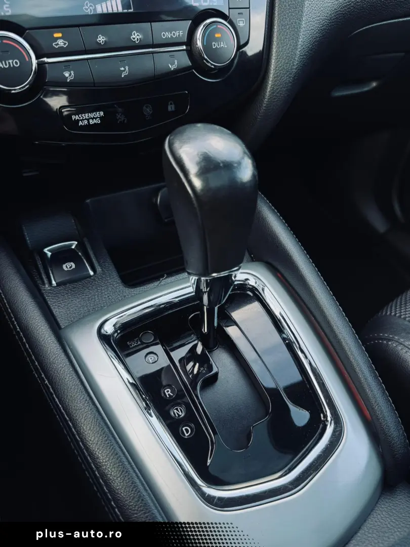 NISSAN QASHQAI   FAB 08.2015  1.6 DIESEL 131CP