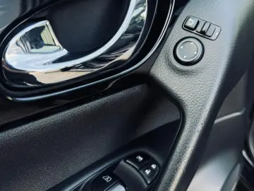 NISSAN QASHQAI   FAB 08.2015  1.6 DIESEL 131CP