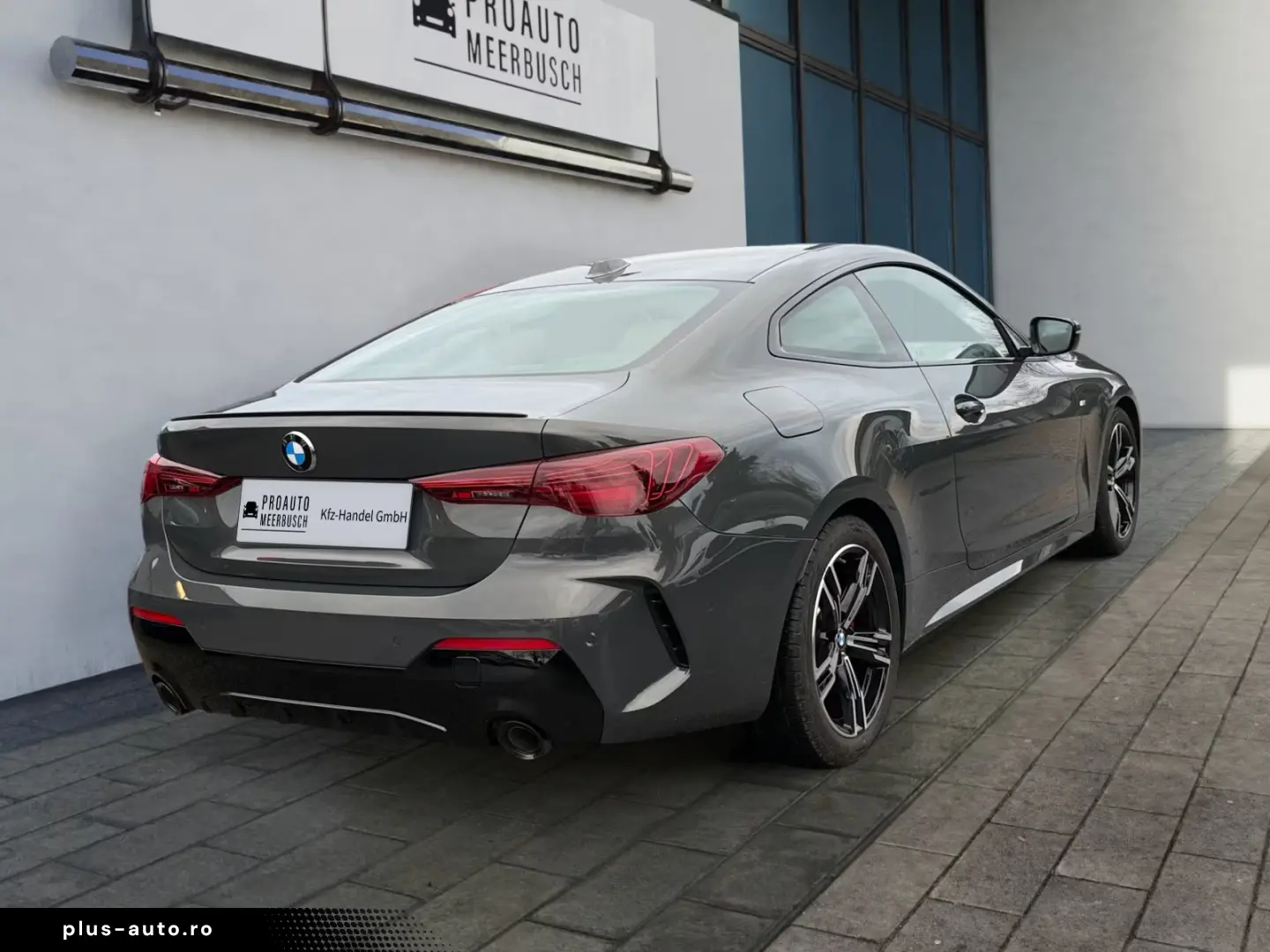 BMW 420 i Coupe M Sport PRO GLASDACH