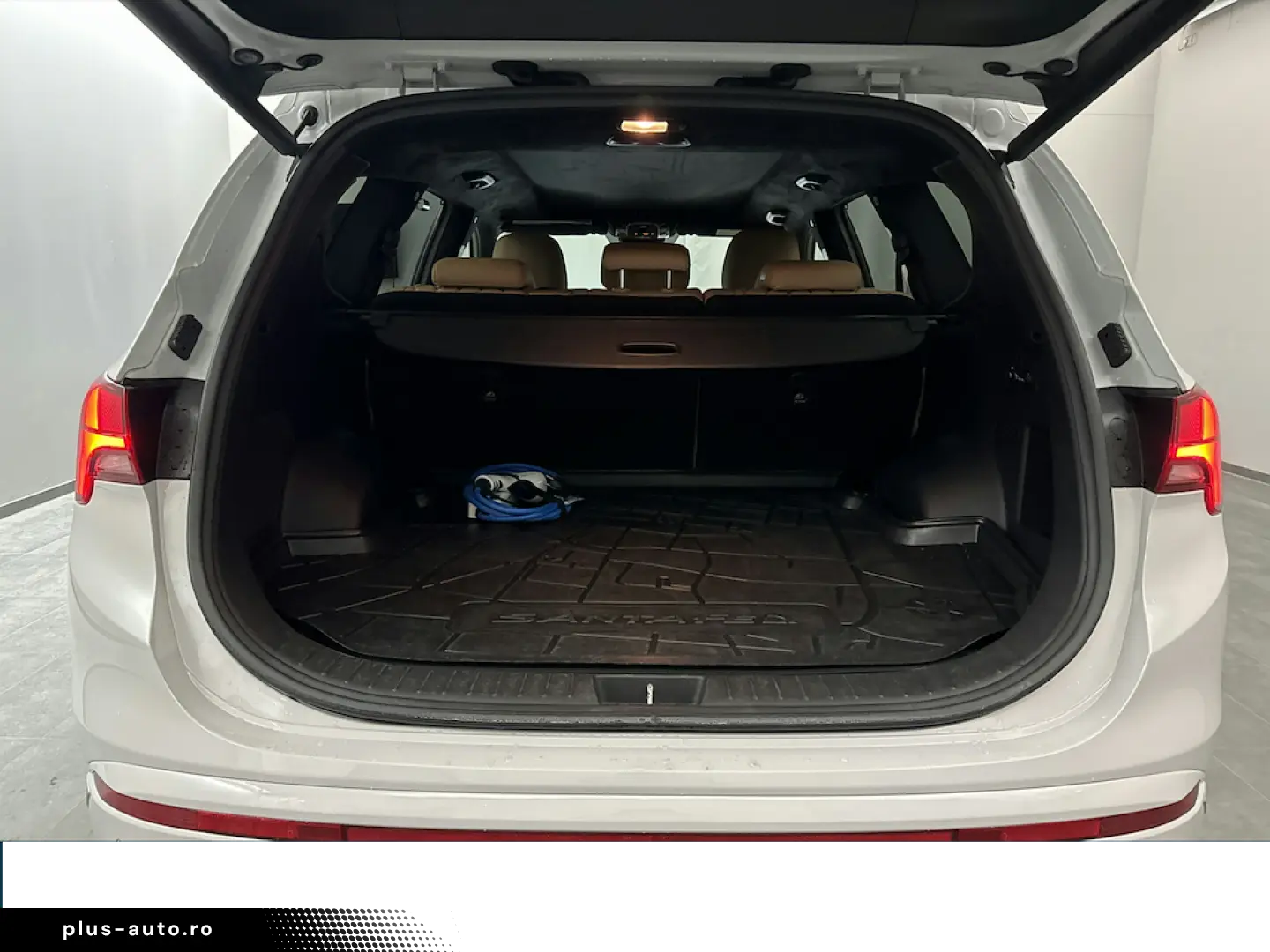 HYUNDAI SANTA FE 265 CP - PLUG-IN HYBRID – 4WD - SIGNATURE