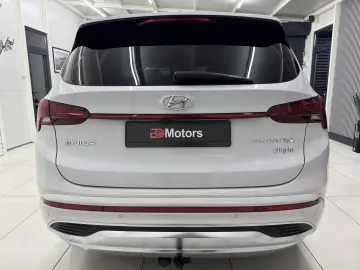 HYUNDAI SANTA FE 265 CP - PLUG-IN HYBRID – 4WD - LUXURY