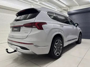 HYUNDAI SANTA FE 265 CP - PLUG-IN HYBRID – 4WD - LUXURY