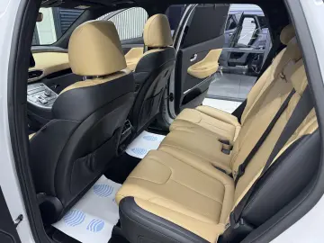 HYUNDAI SANTA FE 265 CP - PLUG-IN HYBRID – 4WD - LUXURY