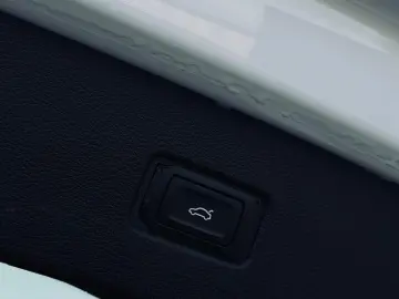 Audi Q7 QUATTRO   Fab.- 02-2016   3.0 Diesel 272 Cp