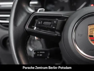 PORSCHE Macan Panoramadach Rückfahrkamera BOSE 1-Hand