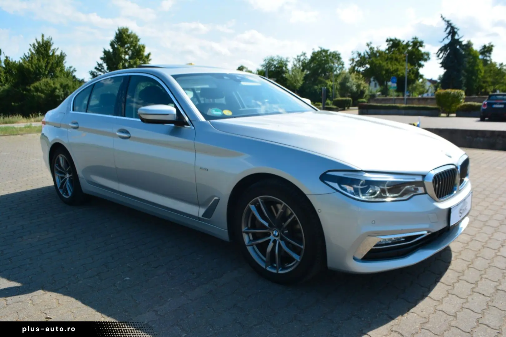 BMW 540 d xDrive Luxury Line 1A Zustand