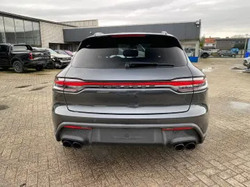 PORSCHE Macan S Chrono Pano Bose AHK Kam Navi