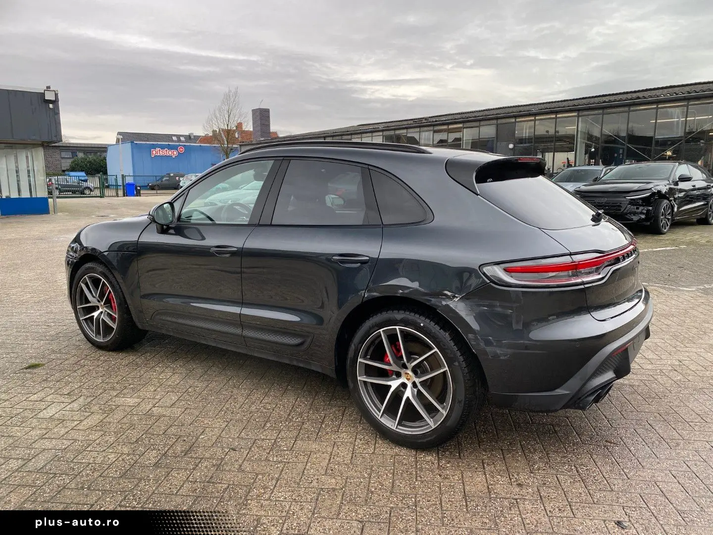 PORSCHE Macan S Chrono Pano Bose AHK Kam Navi