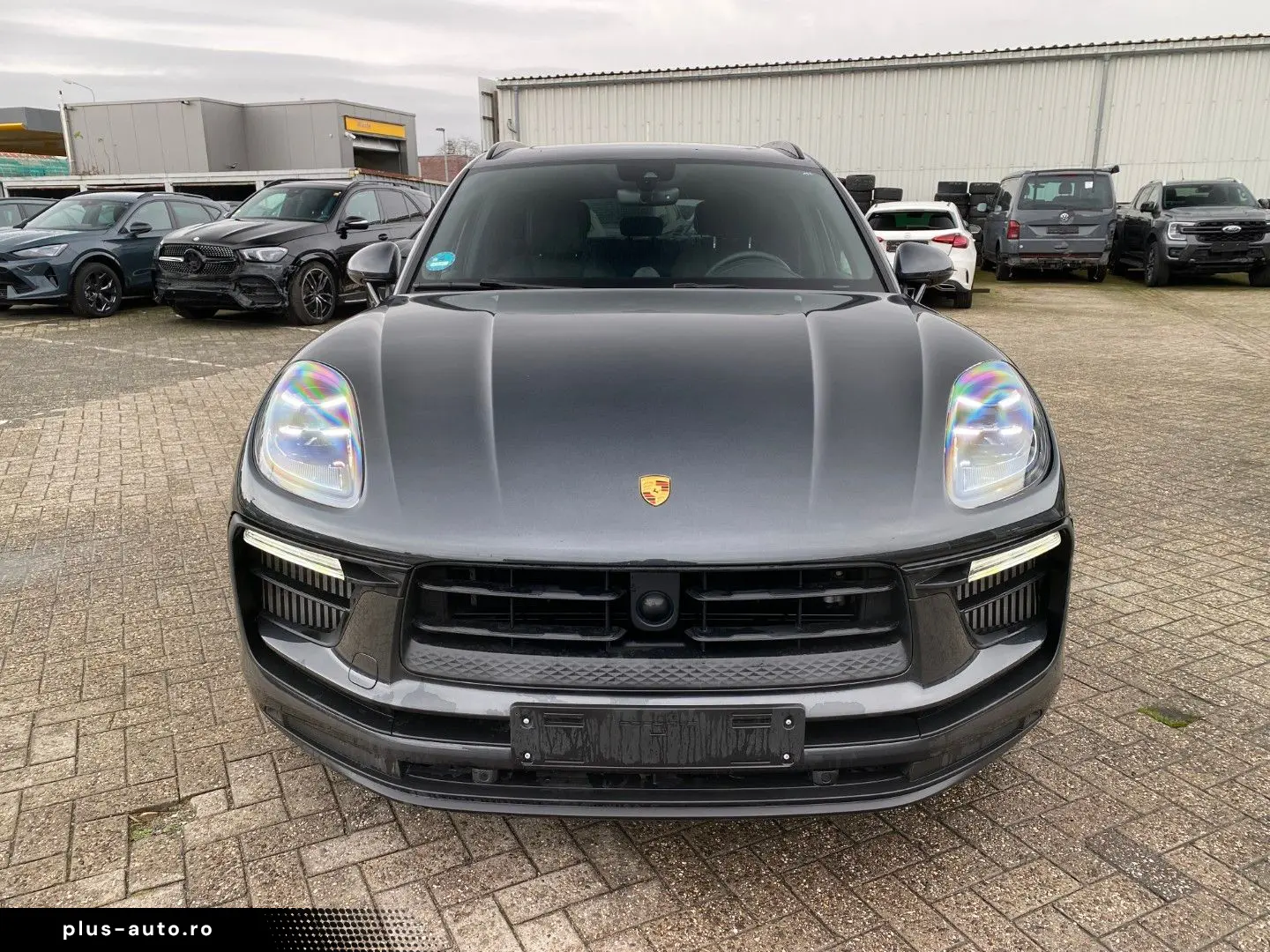PORSCHE Macan S Chrono Pano Bose AHK Kam Navi