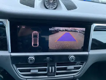 PORSCHE Macan S Chrono Pano Bose AHK Kam Navi