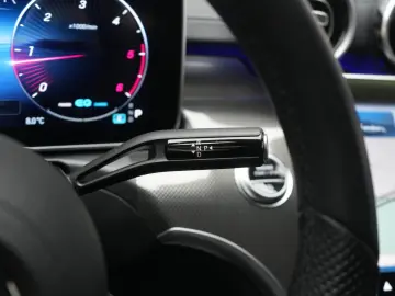 MERCEDES-BENZ C 300 d 9G-Tronic AMG Distronic Kamera&hellip;