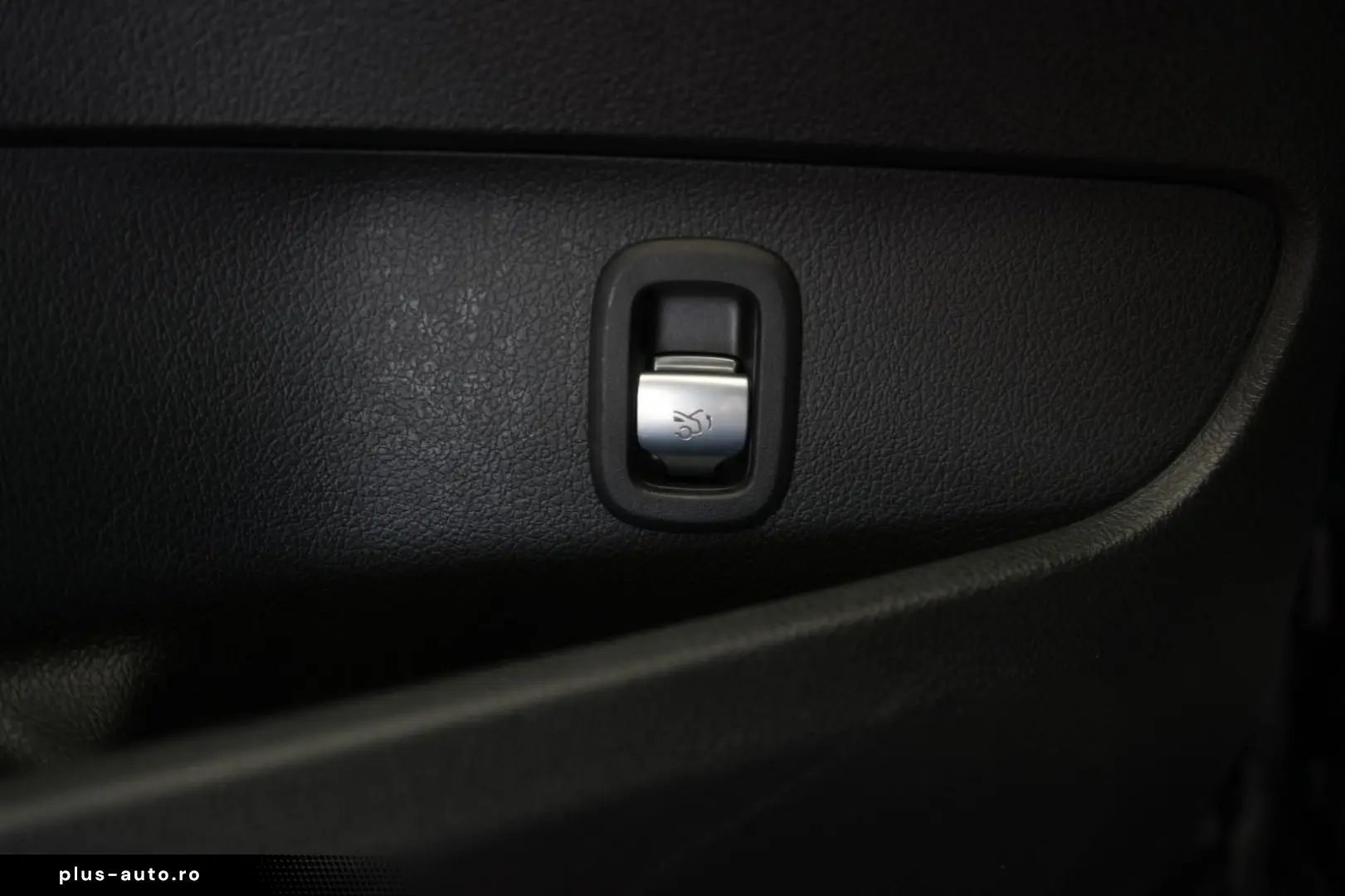 MERCEDES-BENZ C 300 d 9G-Tronic AMG Distronic Kamera&hellip;