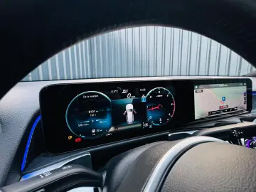 MERCEDES-BENZ GLB 220D   FAB 05.2021   2.0 DIESEL