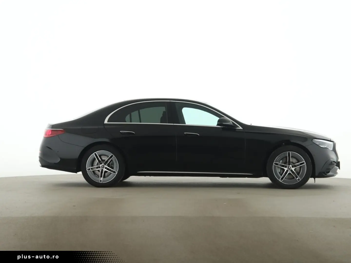 MERCEDES-BENZ E 300 de AMG Leder Sitzklima Digital Light 360