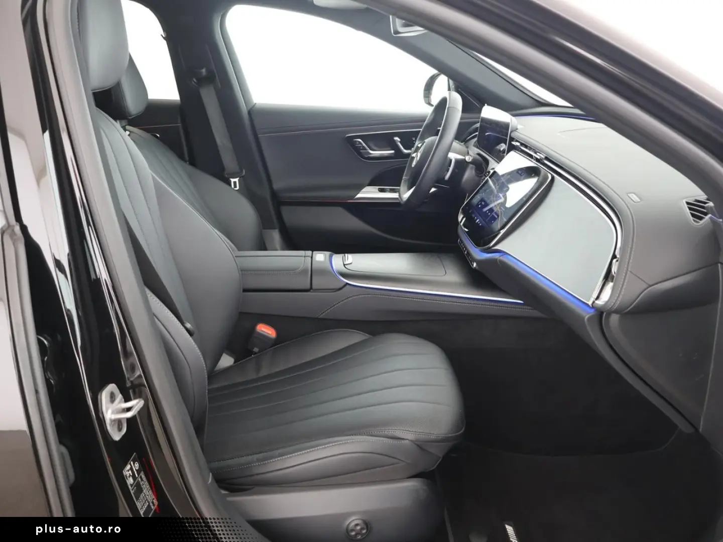 MERCEDES-BENZ E 300 de AMG Leder Sitzklima Digital Light 360