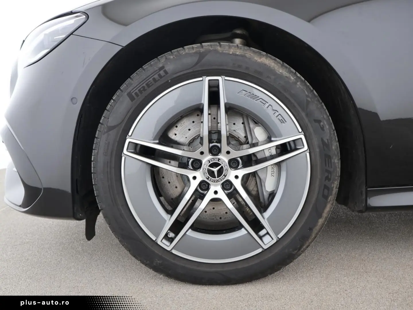 MERCEDES-BENZ E 300 de AMG Leder Sitzklima Digital Light 360