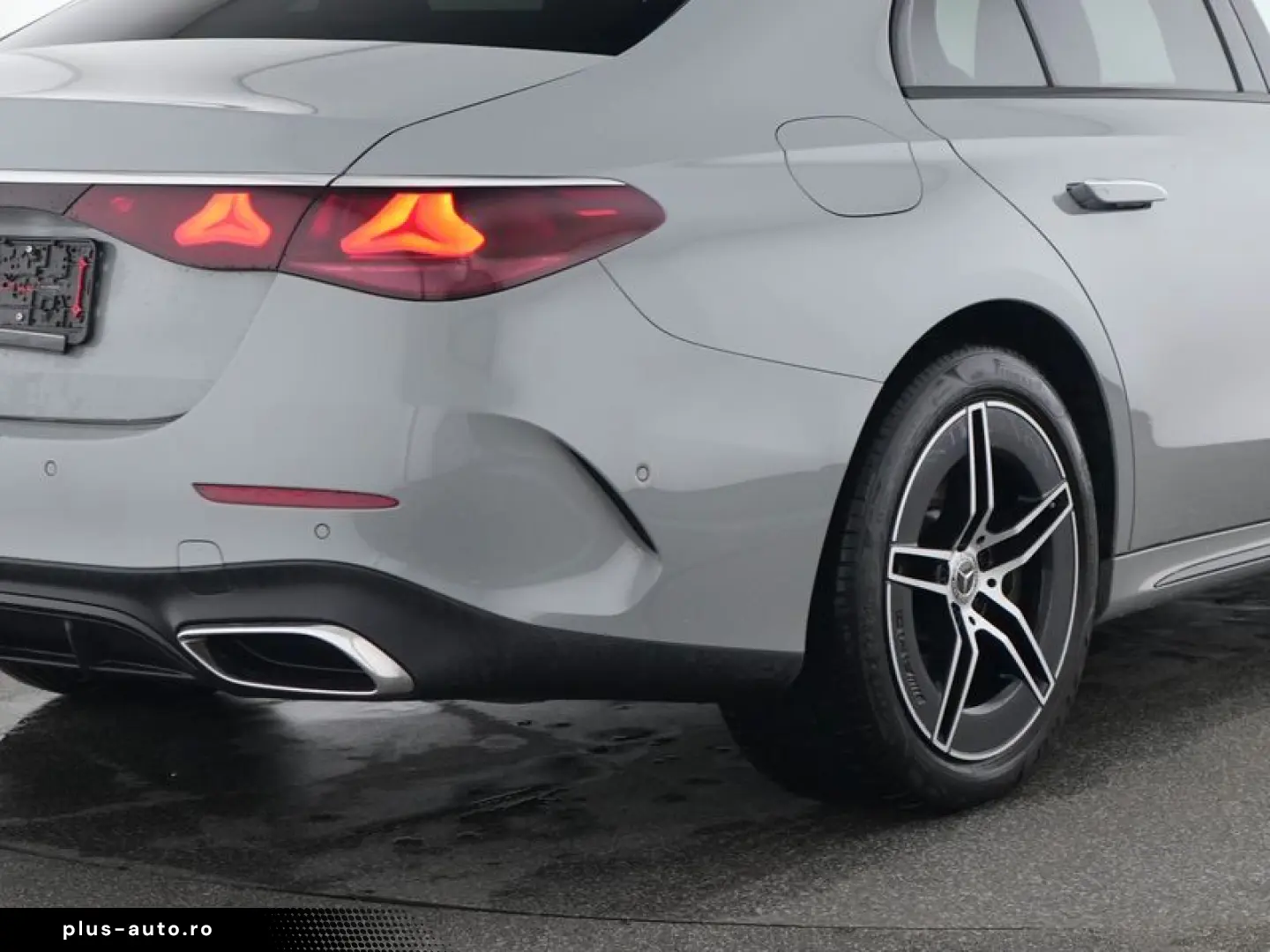 MERCEDES-BENZ E 300 e  AMG SUPERSCREEN BURMESTER-4D &hellip;