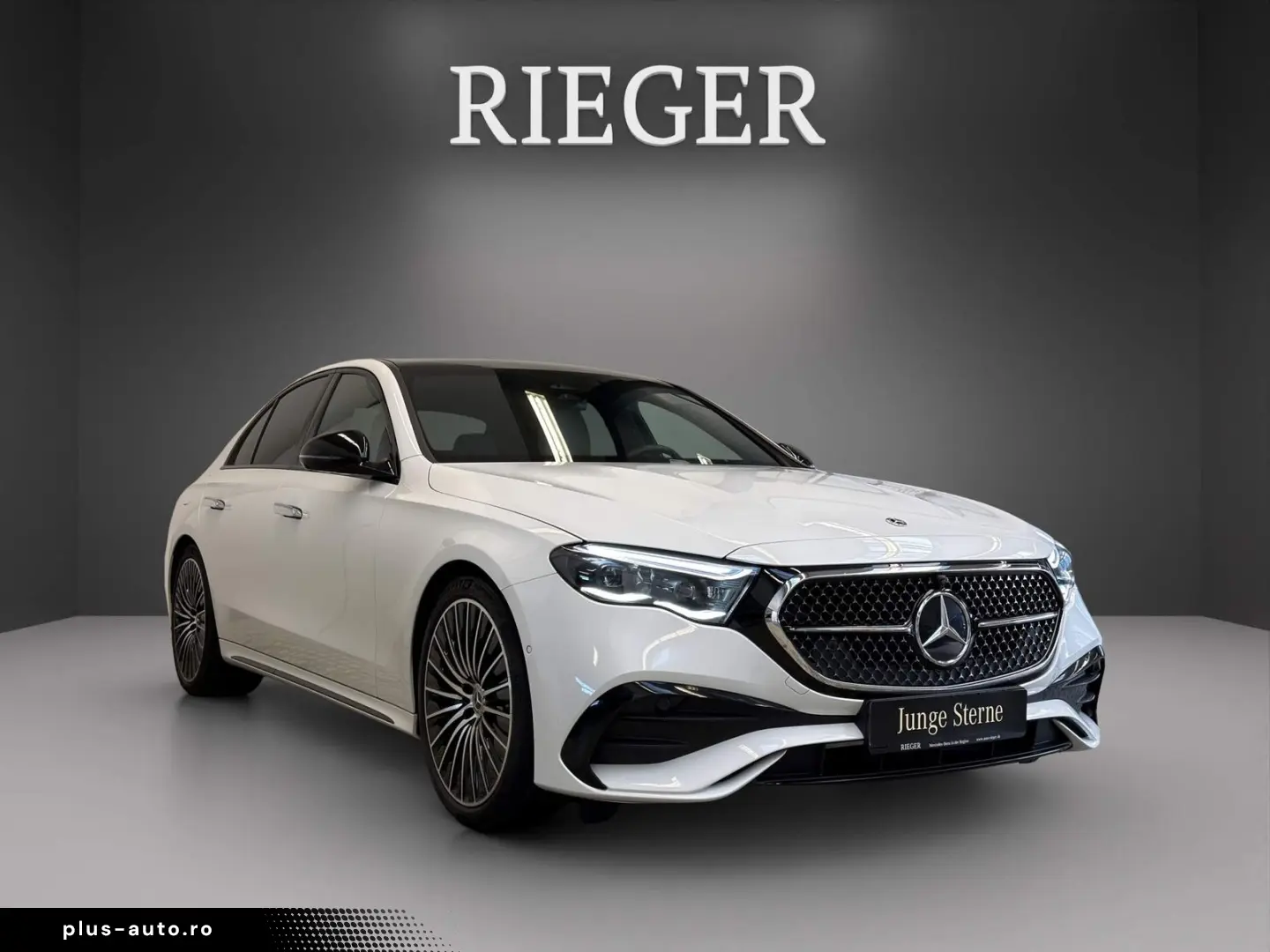 MERCEDES-BENZ E 300 e AMG Pano HUD Airmatic NIGHT Burmester