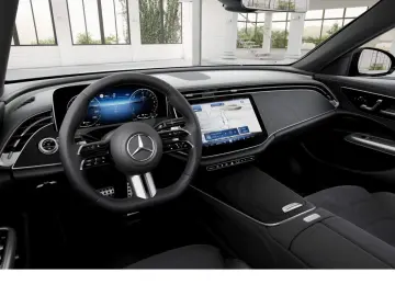 MERCEDES-BENZ E 300 de AMG NIGHT Totwinkel MEMORY Pano 360